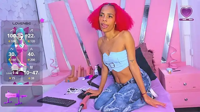 Snapshot of Brithanyslim chatting on September 13, 2025, 8:09 pm Brithanyslim online show from September 13, 2025, 8:09 pm