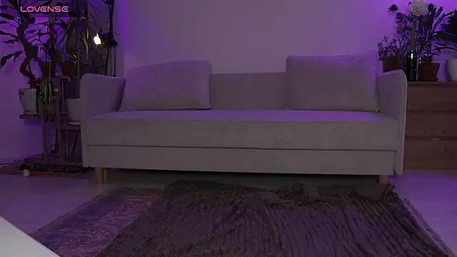 PaulaPratt online show from February 1, 2026, 4:44 am