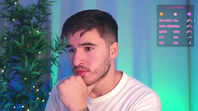 Tony Wylie online show from November 24, 2025, 9:53 am