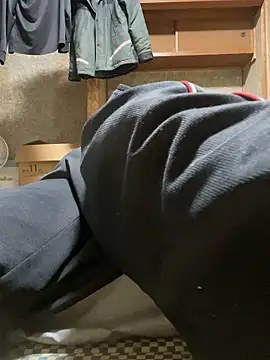 Snapshot of sakuto07 chatting on December 17, 2025, 12:21 pm sakuto07 online show from December 17, 2025, 12:21 pm