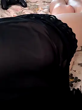 xx Dreamloveme online show from March 9, 2025, 12:00 am