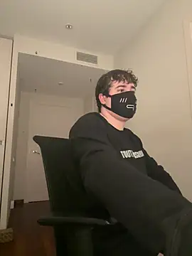 Snapshot of Your_femboy24 chatting on January 15, 2025, 7:12 pm Your femboy24 online show from January 15, 2025, 7:12 pm