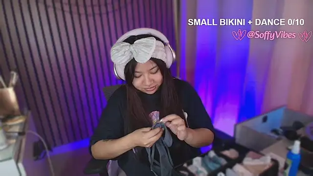 Snapshot of soffyvibes- chatting on January 12, 2026, 9:20 pm soffyvibes- online show from January 12, 2026, 9:20 pm