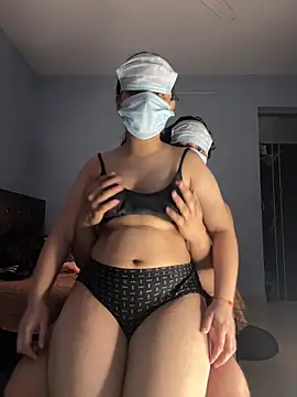 STEP SISTER1 online show from February 27, 2025, 10:11 am