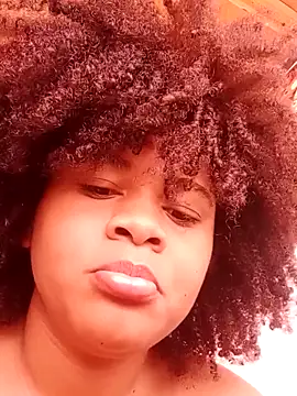 DANIELA MICHEL online show from March 9, 2025, 2:32 pm