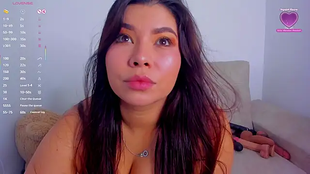 Snapshot of stephaniediaz chatting on August 6, 2026, 4:29 am stephaniediaz online show from August 6, 2026, 4:29 am