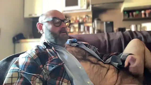 MM7026 online show from March 28, 2026, 7:31 am