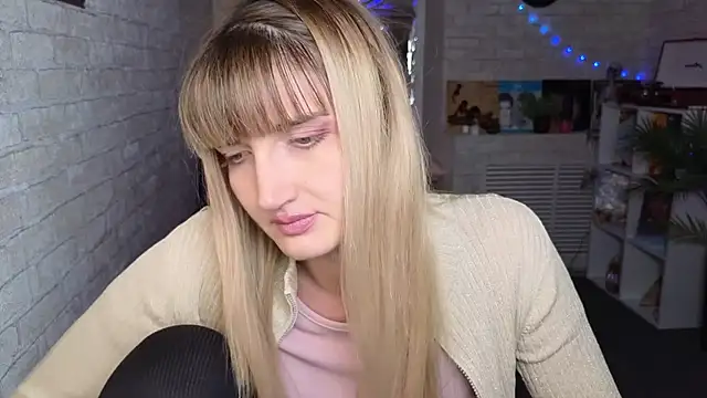 Nika Kitten online show from October 1, 2025, 4:22 pm