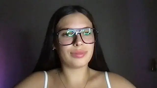 Snapshot of MoonriseGoddess chatting on June 27, 2026, 6:36 pm MoonriseGoddess online show from June 27, 2026, 6:36 pm