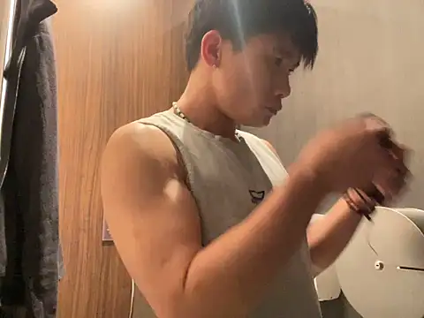 TaiwanSlutBitch online show from December 5, 2024, 3:33 pm