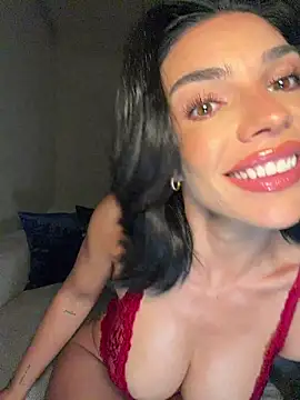 Snapshot of krissiswrld- chatting on February 24, 2026, 6:09 pm krissiswrld- online show from February 24, 2026, 6:09 pm