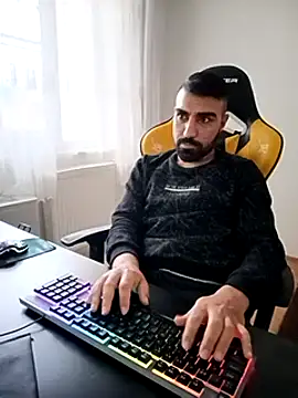 SertSikici022 online show from December 7, 2024, 1:35 pm