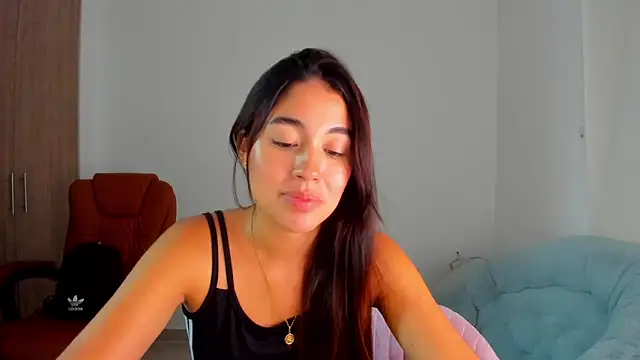 AriaMontgomery online show from March 11, 2025, 8:41 am