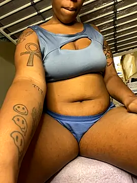 MsSapPhire500 online show from October 19, 2025, 5:54 am