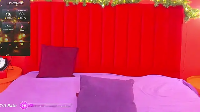 Fluffy Monica online show from December 15, 2025, 1:22 am