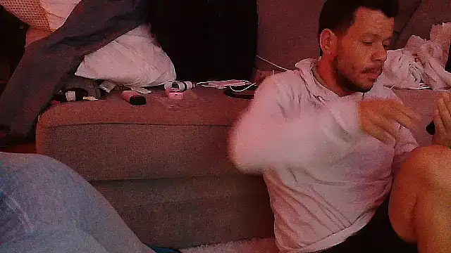 Snapshot of onlym4m chatting on September 16, 2025, 1:06 am onlym4m online show from September 16, 2025, 1:06 am