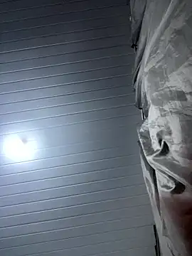 luara1988 online show from January 14, 2026, 1:31 am