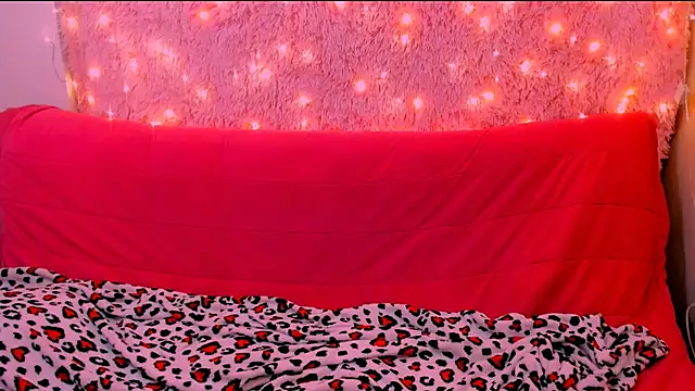 Molly sweeet online show from December 12, 2024, 8:03 am