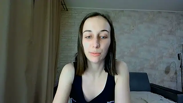 Snapshot of Anika_bloom chatting on July 16, 2026, 10:29 pm Anika bloom online show from July 16, 2026, 10:29 pm