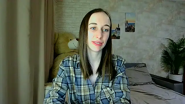 Snapshot of Anika_bloom chatting on February 10, 2026, 7:24 pm Anika bloom online show from February 10, 2026, 7:24 pm