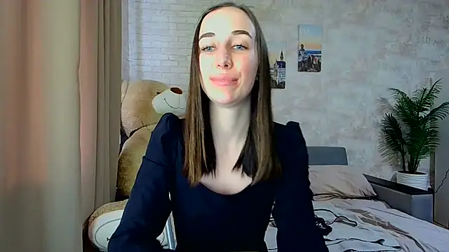 Snapshot of Anika_bloom chatting on February 2, 2026, 9:41 am Anika bloom online show from February 2, 2026, 9:41 am