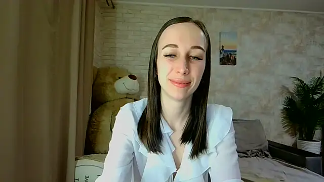 Snapshot of Anika_bloom chatting on February 18, 2026, 8:49 pm Anika bloom online show from February 18, 2026, 8:49 pm