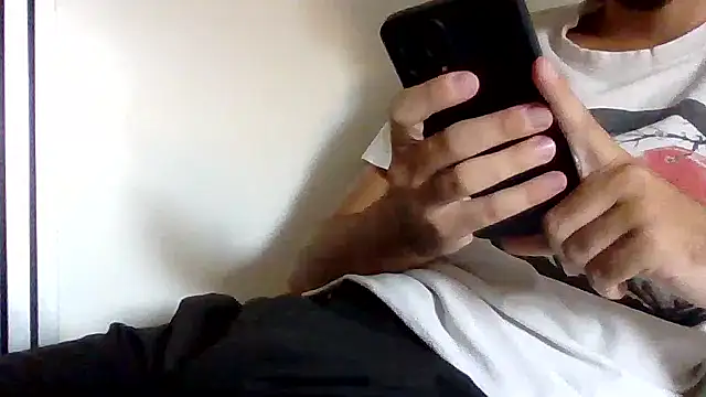 Snapshot of lusluk chatting on September 9, 2025, 9:52 am lusluk online show from September 9, 2025, 9:52 am