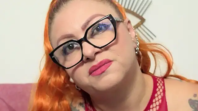 EMILY ROUSSE71 online show from February 16, 2026, 10:07 pm