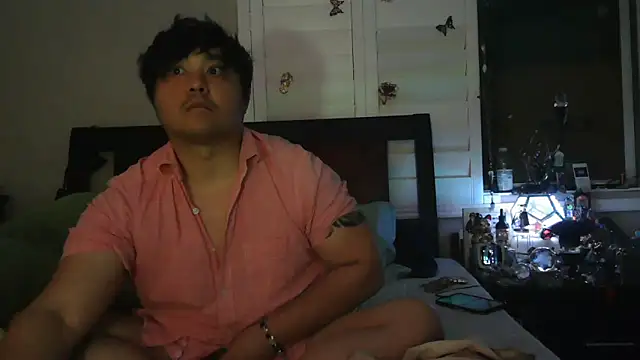 Snapshot of cloudyspun chatting on January 11, 2025, 10:19 am cloudyspun online show from January 11, 2025, 10:19 am