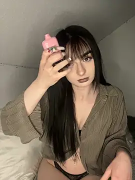 AdelinaAlia online show from March 11, 2026, 9:42 pm