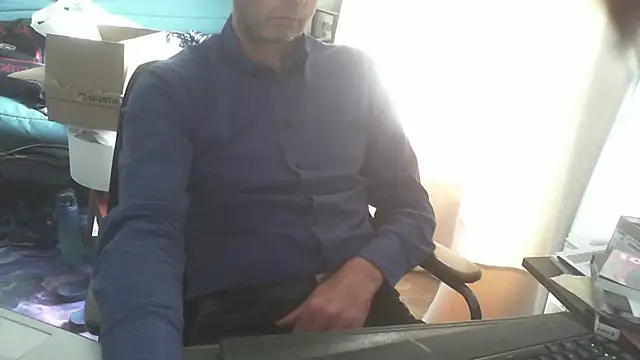 Snapshot of shyfrenchcock1 chatting on April 30, 2026, 1:51 pm shyfrenchcock1 online show from April 30, 2026, 1:51 pm