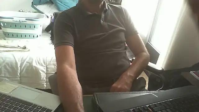 Snapshot of shyfrenchcock1 chatting on July 15, 2026, 9:27 am shyfrenchcock1 online show from July 15, 2026, 9:27 am