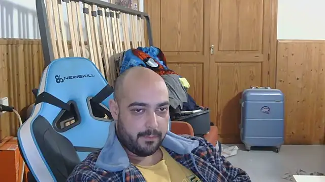 Snapshot of chicomallorca96 chatting on March 2, 2026, 2:57 pm chicomallorca96 online show from March 2, 2026, 2:57 pm