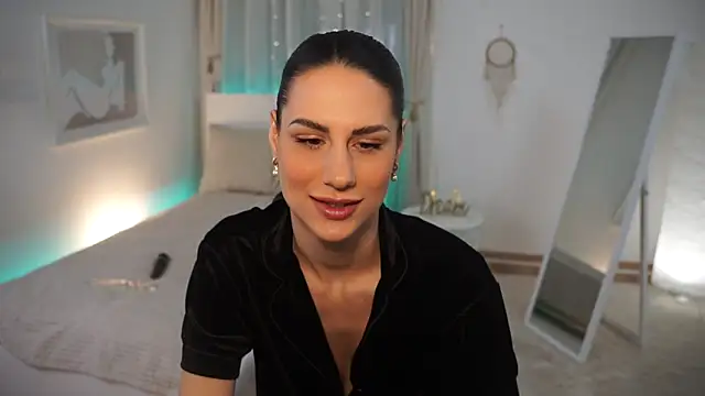 Snapshot of ZoeeZolton chatting on January 1, 2025, 5:22 pm ZoeeZolton online show from January 1, 2025, 5:22 pm