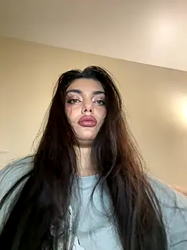 Snapshot of Sweet_Khalifa_ chatting on December 22, 2025, 3:12 pm Sweet Khalifa online show from December 22, 2025, 3:12 pm