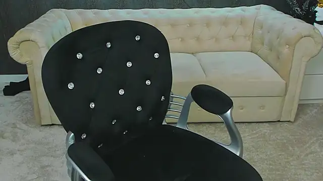 Snapshot of anemarieejolie chatting on February 14, 2025, 8:26 pm anemarieejolie online show from February 14, 2025, 8:26 pm