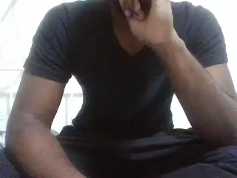 justinme00o7 online show from December 11, 2024, 1:49 pm