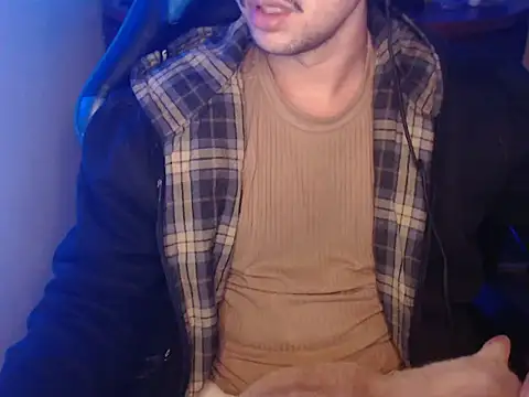 Snapshot of anjonoturno1 chatting on April 23, 2026, 12:50 am anjonoturno1 online show from April 23, 2026, 12:50 am