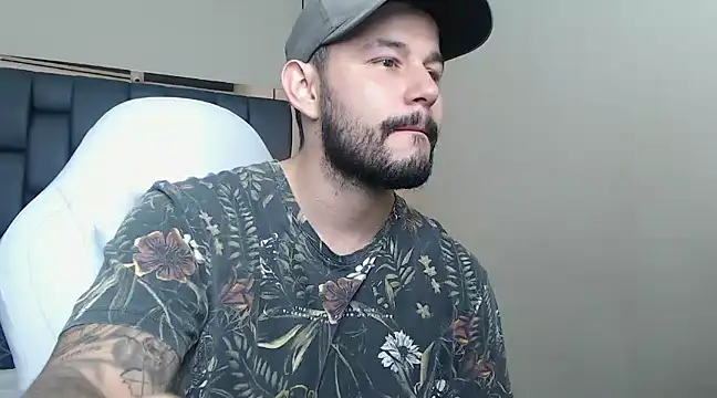 adel hard  online show from December 3, 2024, 7:17 pm