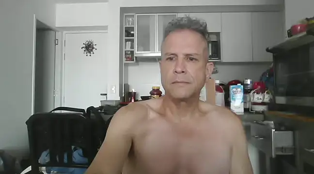 Diegoperrote682661 online show from February 4, 2025, 7:44 pm