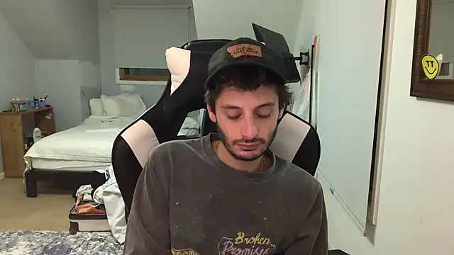 Snapshot of Dylansd chatting on December 15, 2024, 10:26 pm Dylansd online show from December 15, 2024, 10:26 pm