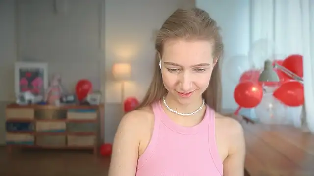 solar bella online show from February 17, 2025, 9:46 am