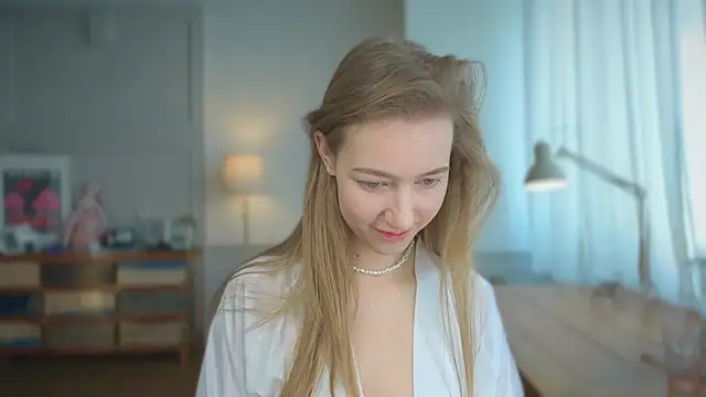 solar bella online show from February 27, 2025, 10:33 am