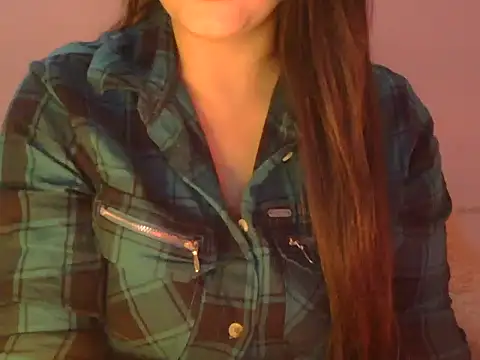 Snapshot of diva-22 chatting on January 17, 2026, 2:31 pm diva-22 online show from January 17, 2026, 2:31 pm