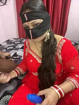 mickey love online show from April 22, 2026, 4:52 am