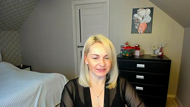 Alicee Gracee online show from December 5, 2025, 8:35 am