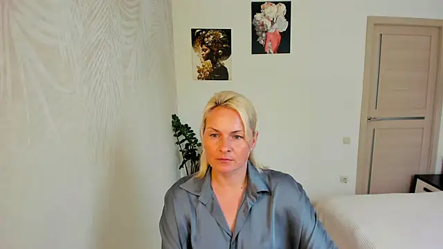 Snapshot of Alicee_Gracee chatting on July 30, 2026, 11:53 am Alicee Gracee online show from July 30, 2026, 11:53 am