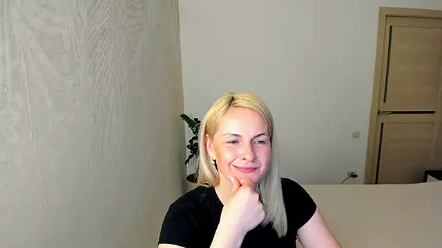 Alicee Gracee online show from March 21, 2026, 5:06 pm