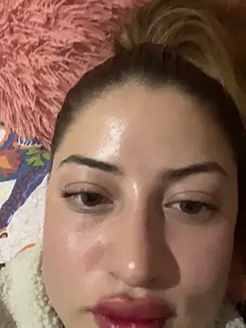 Snapshot of cristal-evanns chatting on June 15, 2026, 7:13 pm cristal-evanns online show from June 15, 2026, 7:13 pm