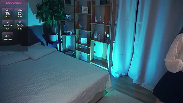 ErleneBrookfield online show from January 6, 2025, 5:41 am